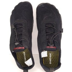hiitave water shoes Men's Size 13 Black Red Barefoot Shoes Model 181226